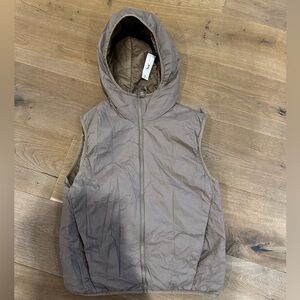 Aritzia down vest